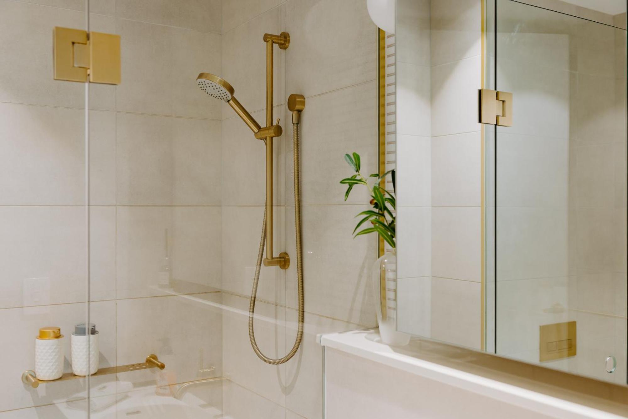 Skyone Lux 2Bed Room Aprt In Boxhill With Car Park ボックスヒル エクステリア 写真